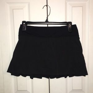 Lululemon Skirt SIZE 4